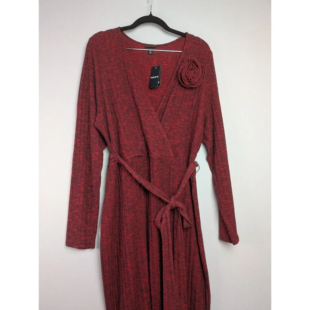Torrid Midi Surplice Dress Size 1x 14-16 Red Knit Fabric Ribbed V Neckline Wrap - Picture 2 of 13